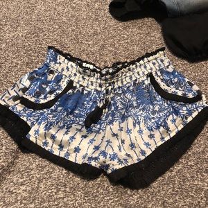 POUPETTE ST BARTH BLUE FLOWY SHORTS